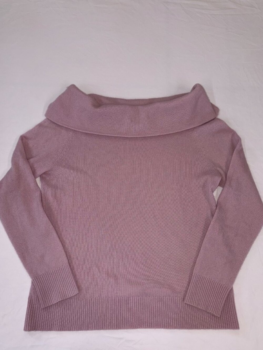Antonio Melani 100% Cashmere Off Shoulder Sweater Womens XL Pale Pink/Purple